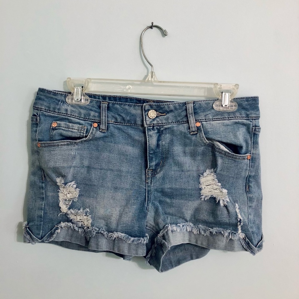 Comfy jean shorts